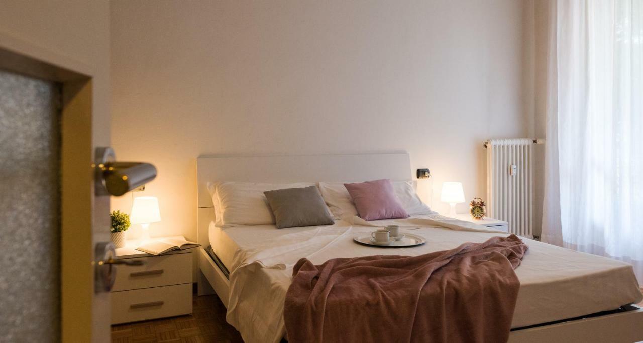 Joivy Welcoming 1Br Apt Next To Villa Olmo Комо Экстерьер фото